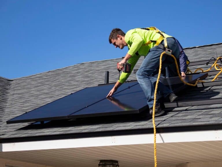 Installing Residential Solar Panels in Edmonton